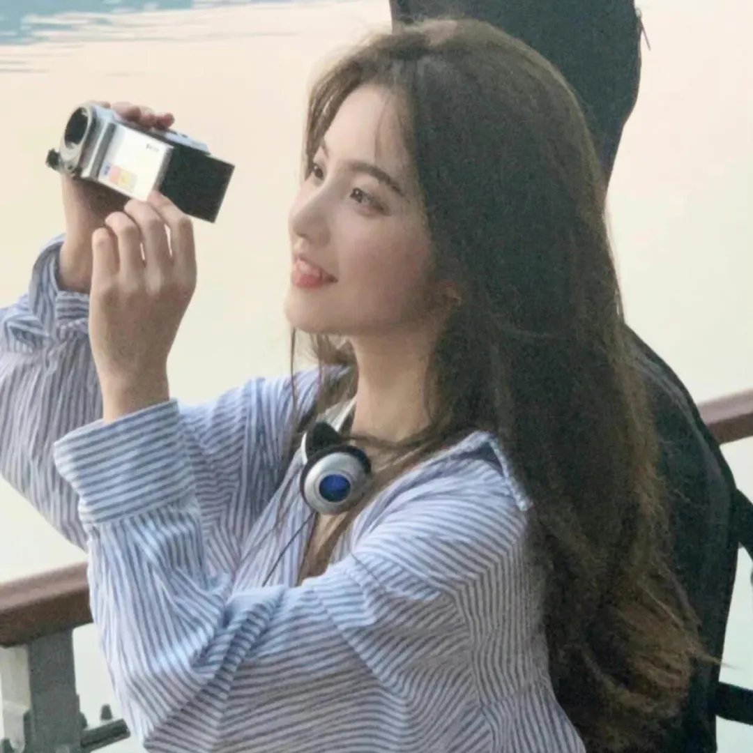 好女孩的谋杀调查指南